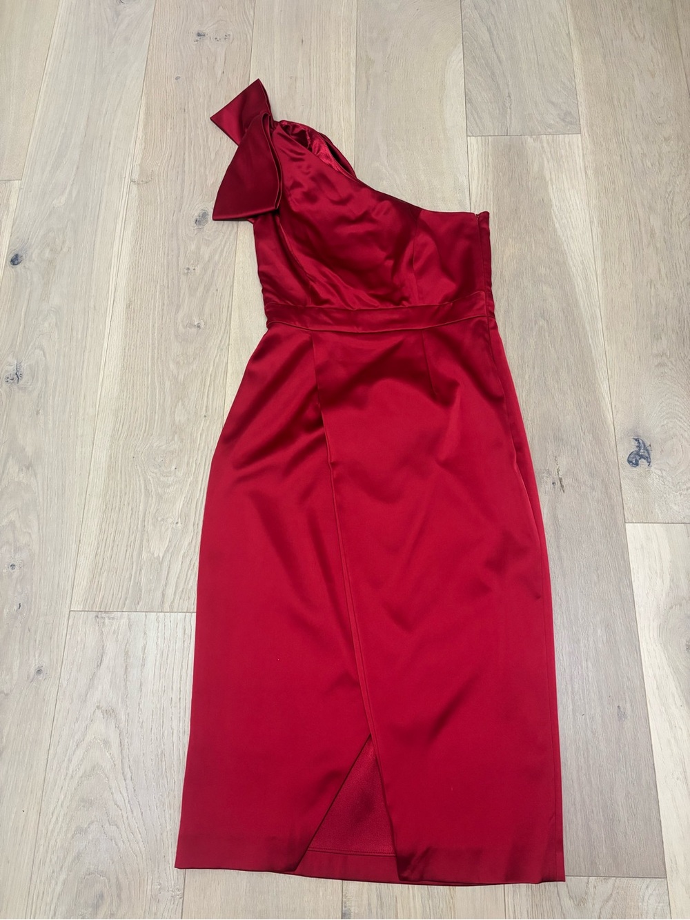 Alex Marie One-Shoulder Satin-Trim Red Midi Dress